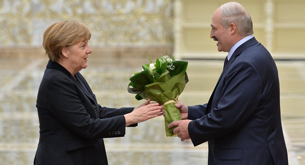 Лукашенко чи Меркель? Кого українці вважають взірцевим президентом?