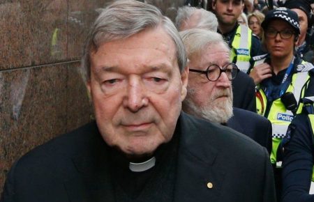 Скарбник Ватикану отримав 6 років вʼязниці за сексуальне насильство над дітьми