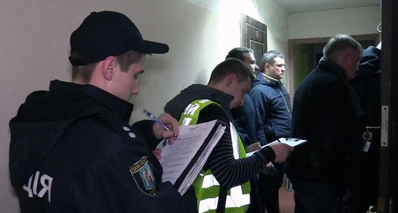 У Києві у результаті вибуху в квартирі загинув чоловік