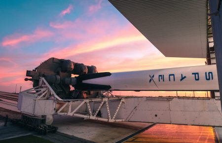 SpaceX провела тестовий запуск корабля Crew Dragon (відео)