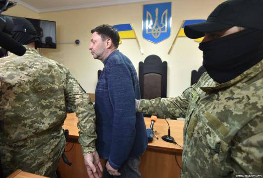 Керівнику «РИА Новости Украина» Вишинському продовжили арешт до 24 травня