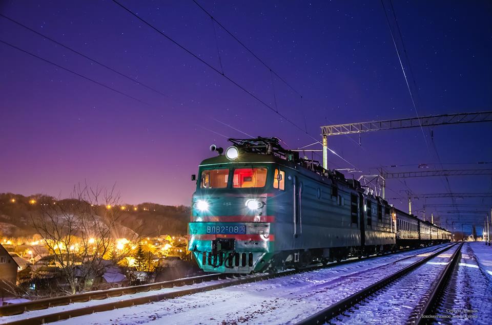 «Укрзалізниця» запустила 7 додаткових поїздів на Великодні та травневі свята