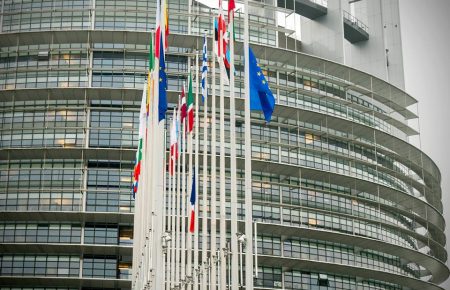 Європарламент схвалив директиву про авторське право в інтернеті