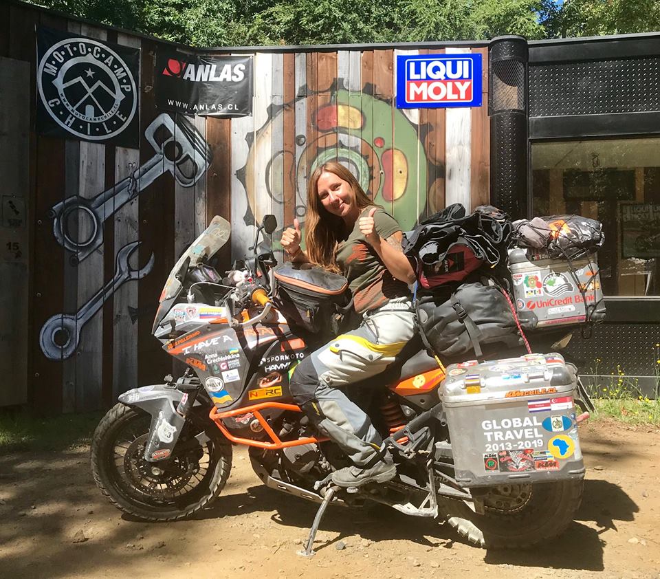 Подорожувати на мотоциклі жінці трохи простіше, ніж чоловікові — мандрівниця Анна Гречишкіна