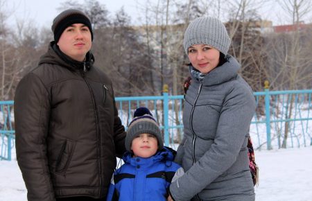 Перший блокпост у Луганській області з’явився за сто метрів від нашого дому — переселенці зі Щастя
