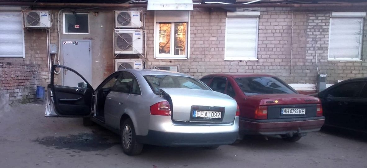 На Донеччині у «замінованому» авто знайшли бюлетені — поліція відкрила провадження