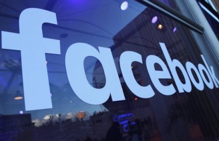 Facebook оприлюднить замовників політреклами незадовго до виборів