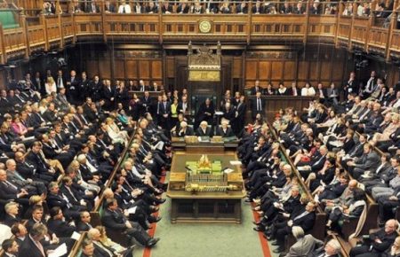 Парламент Британії відхилив пропозицію Мей щодо Brexit