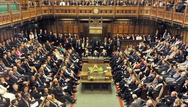 Парламент Британії відхилив пропозицію Мей щодо Brexit