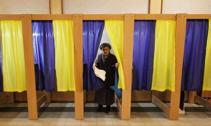 Поліція отримала вже понад 1600 заяв про порушення на виборах — МВС