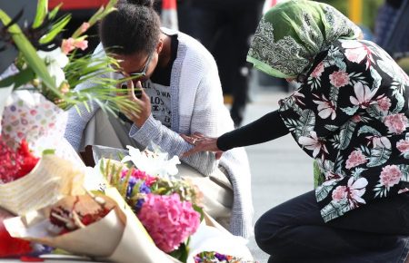 Нова Зеландія перегляне законодавство про володіння зброєю після теракту у мечетях