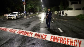 «Глибоко занепокоєні»: теракт у Новій Зеландії, нові обвинувачення для Манафорта і вибори в Алжирі (спойлер: їх не буде)