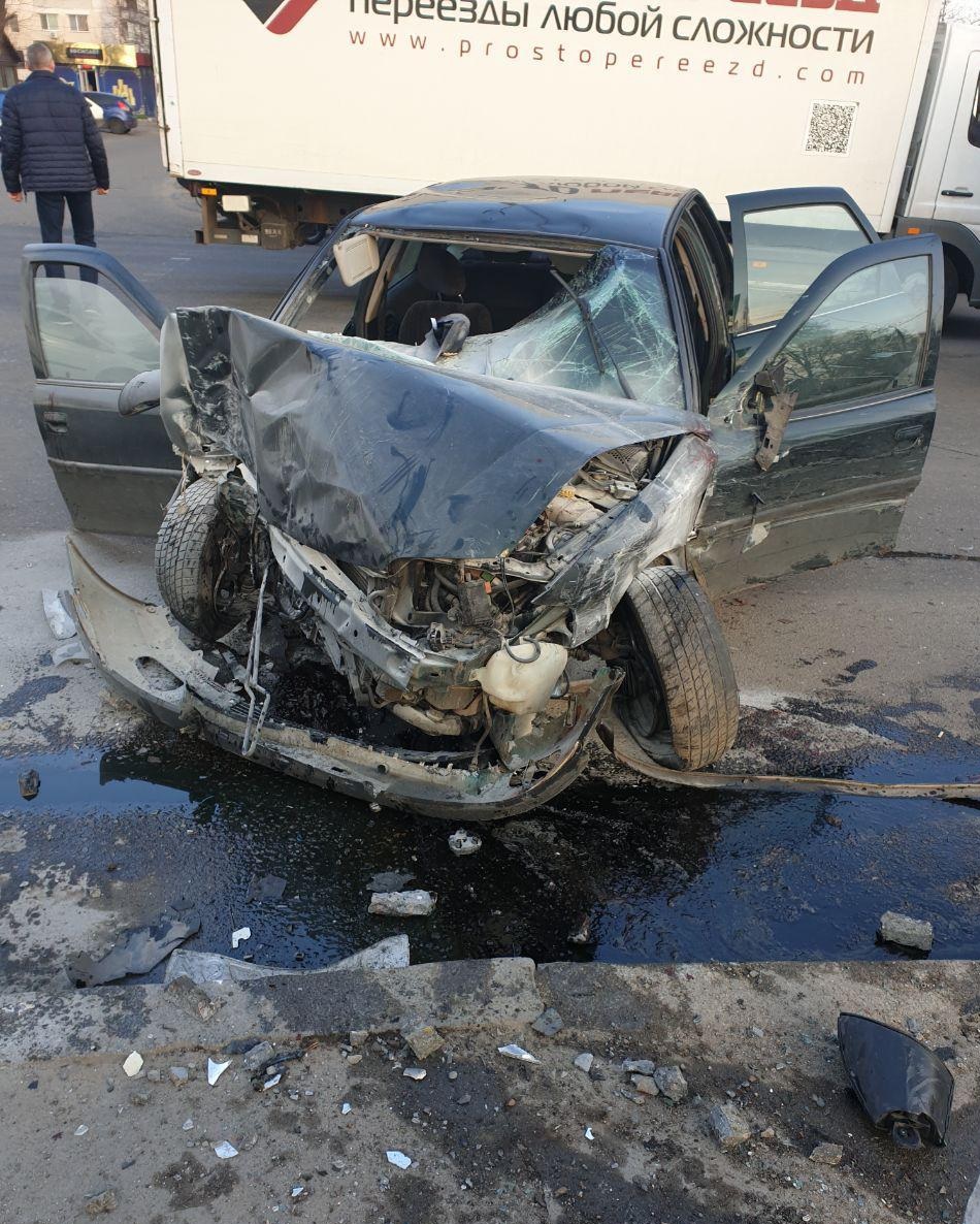В Одесі авто в'їхало у наряд правоохоронців: один загинув