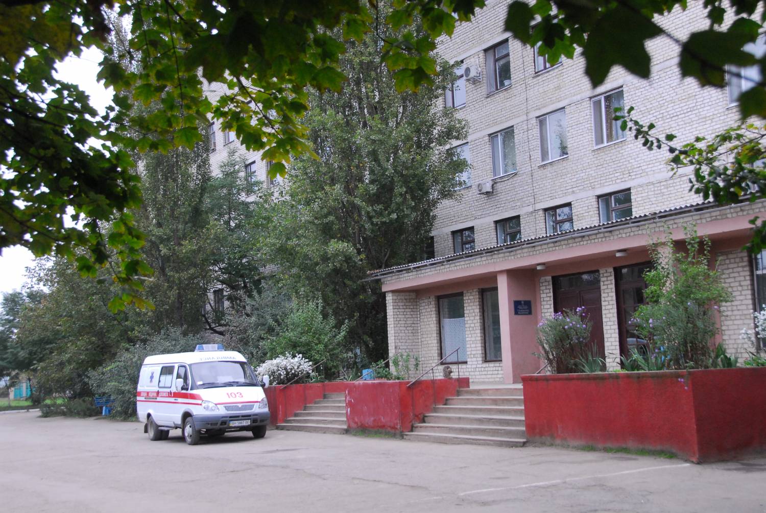 У школі на Одещині розпилили газ, постраждали понад 30 школярів — МОЗ
