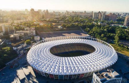 Дебати на «Олімпійському»: довкола стадіону обмежать рух транспорту