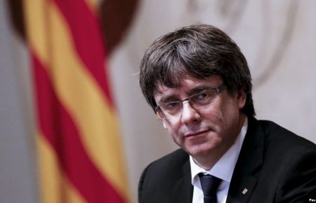 ЦВК Іспанії заборонила екс-лідеру Каталонії балотуватися в Європарламент