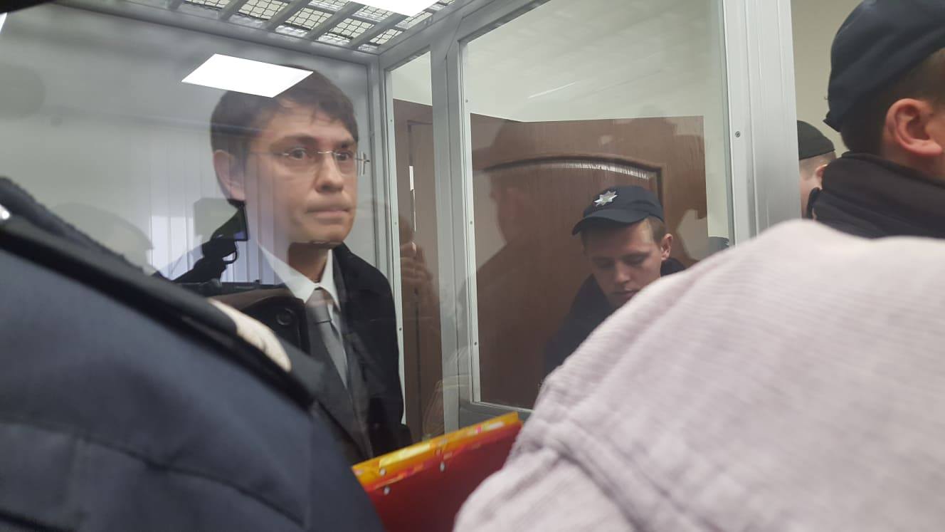 Екс-нардепа Крючкова арештували до 29 травня із правом застави у 7 млн грн