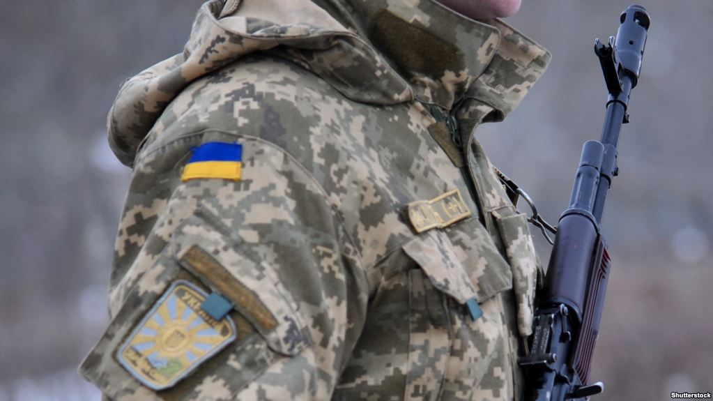 Доба на Донбасі: загинув один військовий, ще двоє поранені