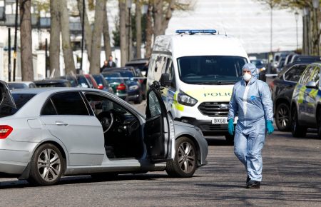 У Лондоні взяли під варту чоловіка, який протаранив авто українського посла