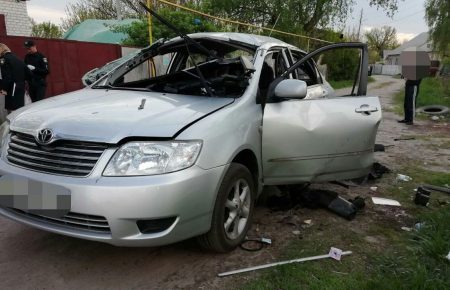 У Харкові у вікно автівки кинули гранату — водія у тяжкому стані доправили до лікарні