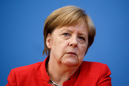 Меркель заявила про невдоволення результатами мінського процесу