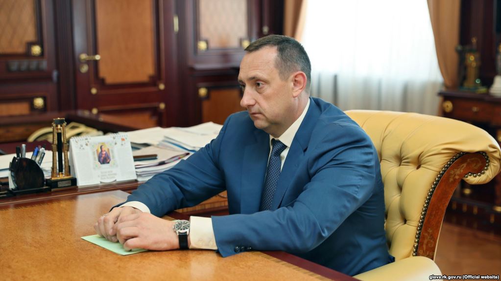 В окупованому Криму оголосили у розшук колишнього заступника Аксьонова