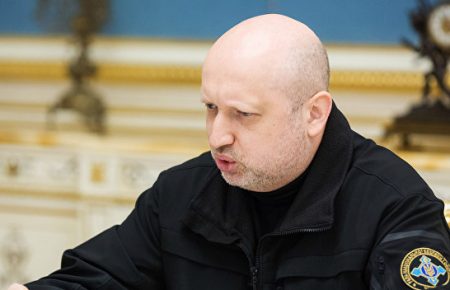 Секретар РНБО Турчинов подав у відставку