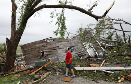 Торнадо в США: одна людина загинула, ще понад 130 людей постраждали