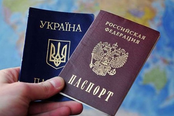 Українці, які отримають російські паспорти на окупованому Донбасі, можуть залишитися без пенсій і соцвиплат