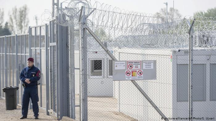 ООН: Угорщина цілеспрямовано не годує мігрантів, які очікують депортації
