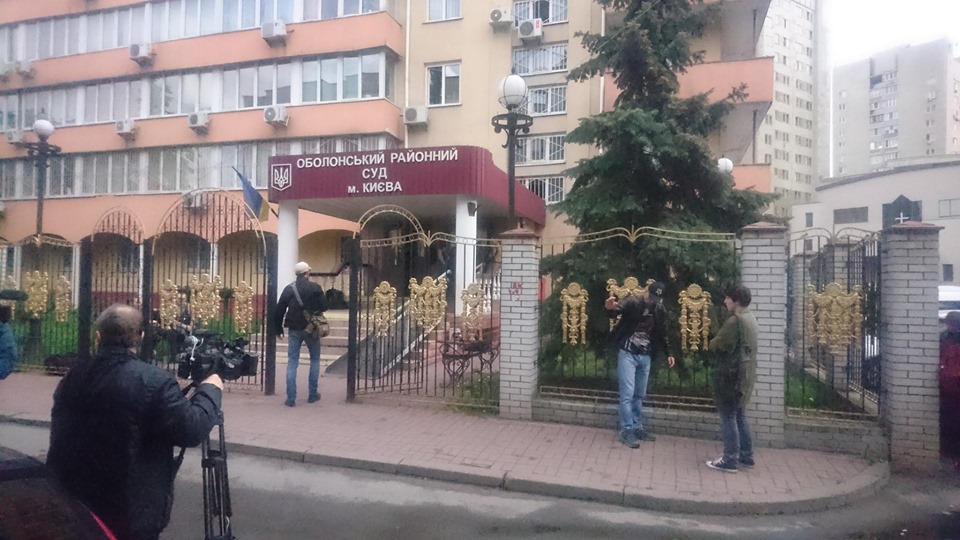 Стрілянина у пабі в Києві: добровольця Регешу, який поранив журналіста, взяли на поруки
