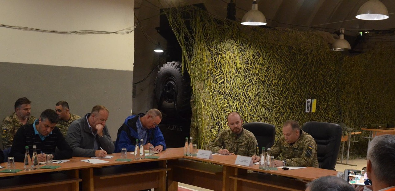 Командувач Об'єднаних сил закликає ОБСЄ посилити діяльність на Донбасі
