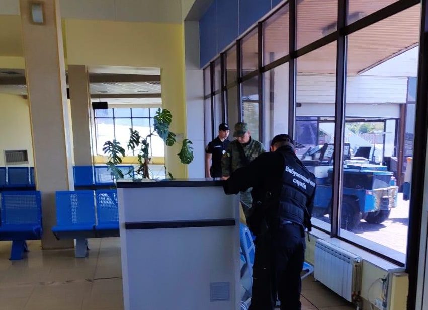 В Одесі повідомили про мінування аеропорту — поліція не виявила небезпечних предметів (оновлено)