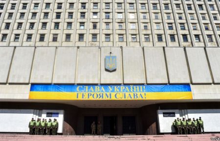 ЦВК зареєструвала першого кандидата в нардепи на парламентські вибори