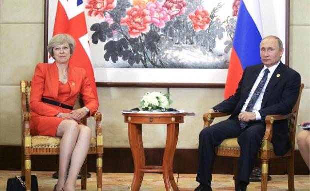 РФ має змінити свою поведінку для покращення стосунків з Британією — представниця Терези Мей