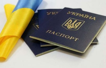 Зеленський надав громадянство іноземцям, які воювали за Україну