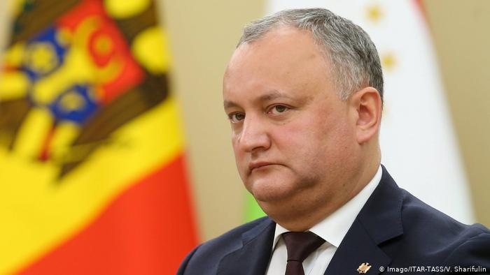 Молдова піде на дострокові парламентські вибори — президент Додон