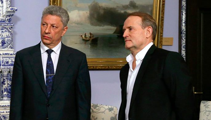 Бойко та Медведчук зустрілися в Росії з главою Газпрому, він пообіцяв їм газ з 25% знижкою