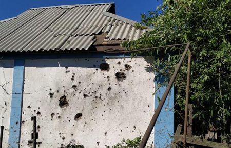 Бойовики обстріляли Авдіївку: пошкоджено чотири будинки (фото)