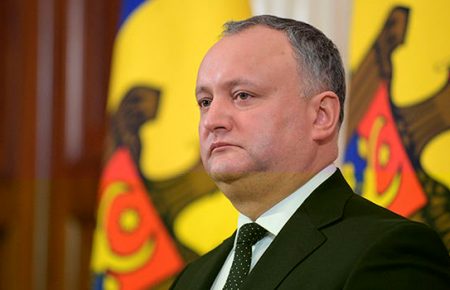 У Молдові Конституційний суд відсторонив президента Додона — повноваження передали екс-прем'єру