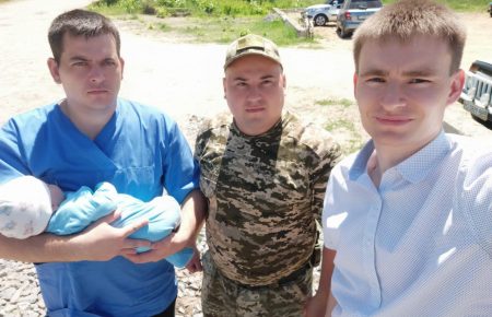 З РФ до України передали дитину, яку українка народила і залишила у пологовому будинку Москви
