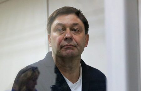 У справі Вишинського закінчили оголошувати обвинувальний акт. Наступний суд 18 червня