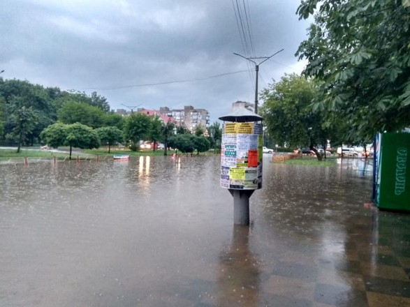 Івано-Франківщина просить у уряду понад 160 мільйонів на ліквідацію наслідків сильних злив