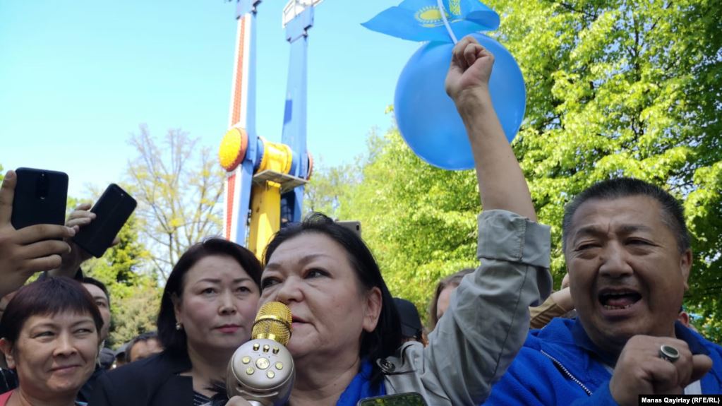 Протести в Казахстані я б порівняв з українською Революцією на граніті — журналіст