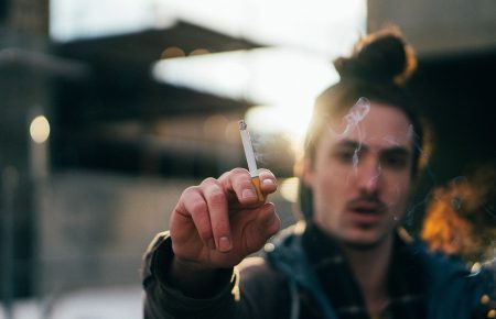 МОЗ опублікував проект про заборону ароматизованих цигарок та скорочення вмісту нікотину
