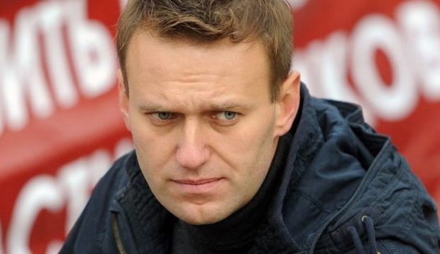 «Дія невизначеної хімічної речовини»: російського опозиціонера Навального госпіталізували