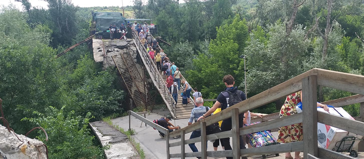 Урядова робоча група розробила план відновлення мосту у Станиці Луганській, — Оліфер