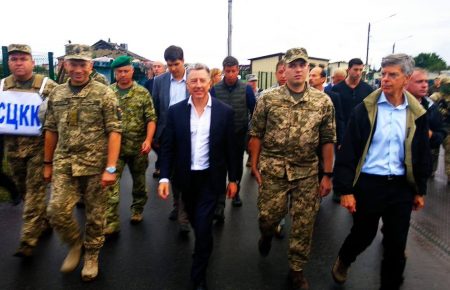Волкер із делегацією США відвідав Донбас