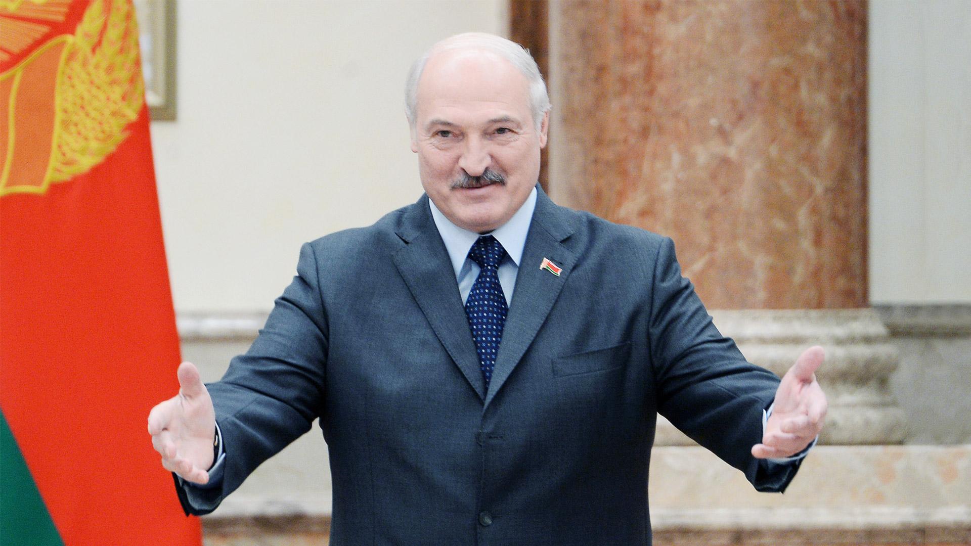 Зеленський запросив до України президента Білорусі Лукашенка