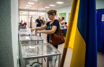 Перші результати екзит-полу та реакції штабів — марафон #Шотамвибори Перші результати екзит-полу та реакції штабів — марафон #Шотамвибори